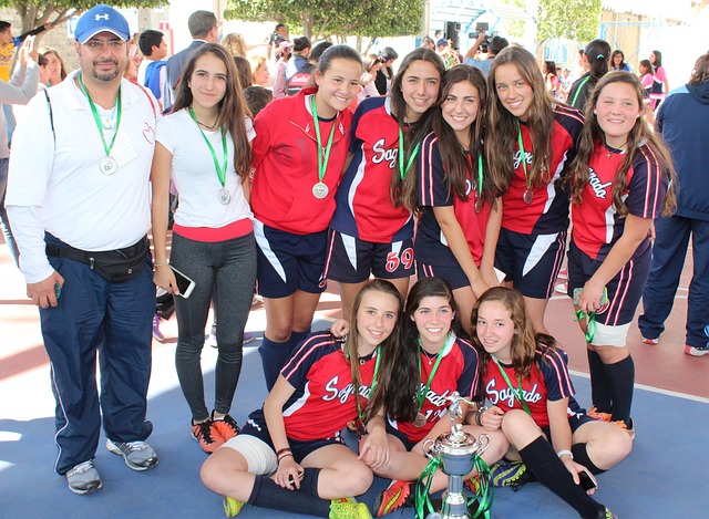 活动不仅吸 活动不仅吸